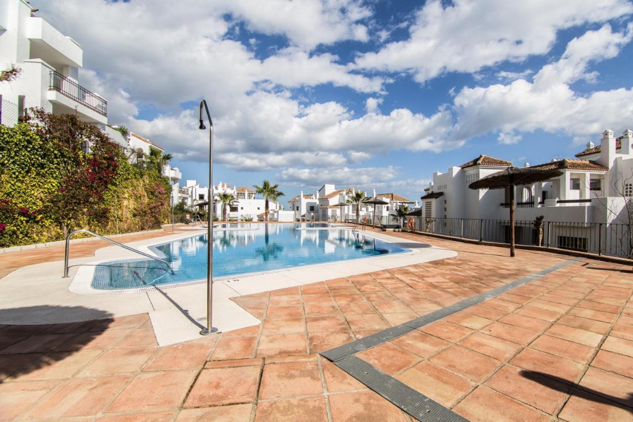 2149-Amazing Groundfloor 3 Bedrooms On Golf, Pools Alcaidesa Exterior foto